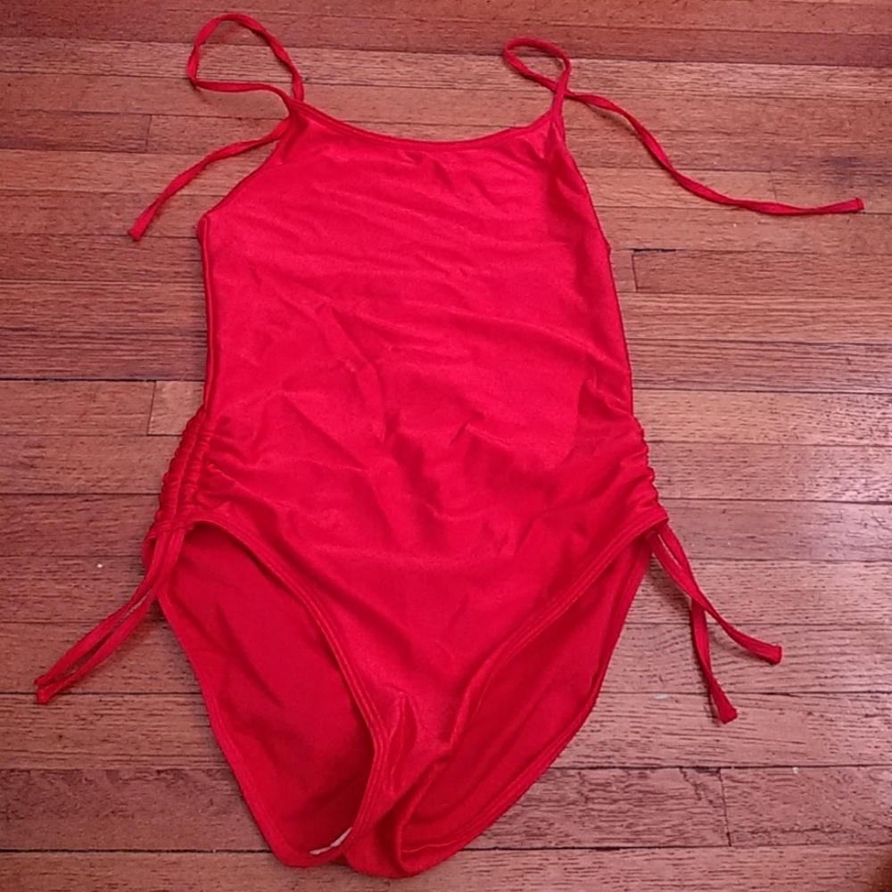 AA red one piece